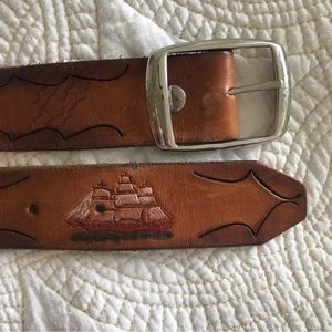 Nautical brown belt with cute boat/ship details, unisex